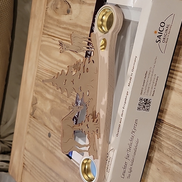 Wood 3D Winter Scene Tea Light Holder - Picture 2 of 8